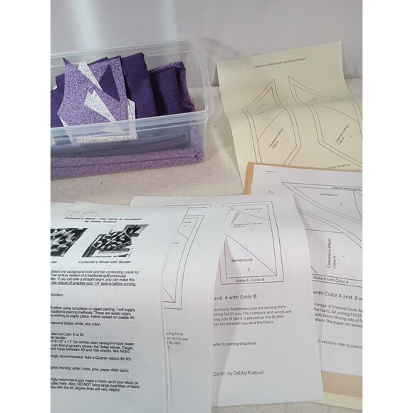 Easy Quilt Kit Carpenter’s Wheel by Debby Kratovil 32.5" Fabric Included - Picture 4 of 16